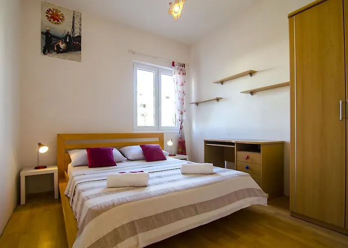 Apartment Music School Split