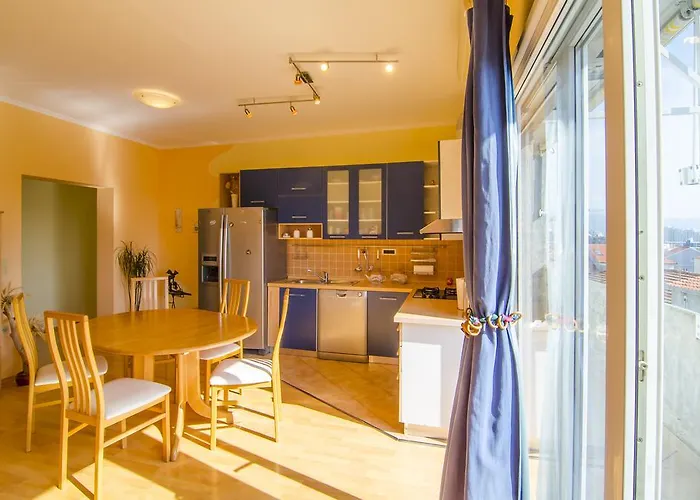 Music School Apartment Split